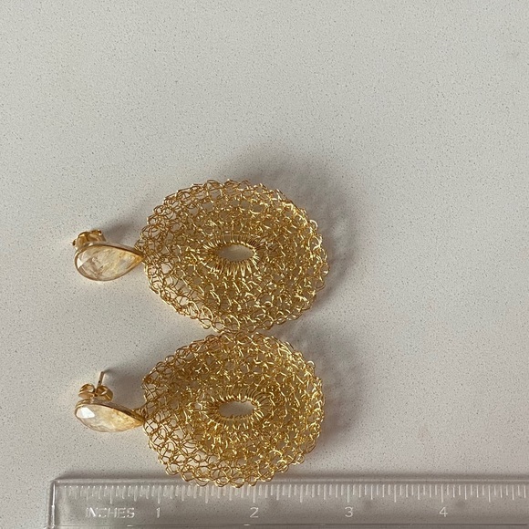 NEW 18k Gold Plated Drop Earrings - Picture 4 of 4